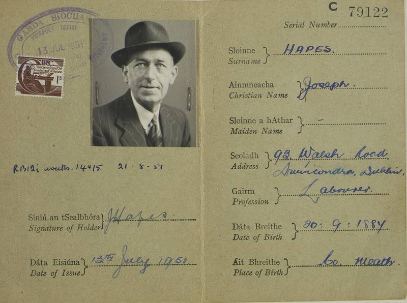 Passport of Joseph Hapes © Máire Uí Éafa